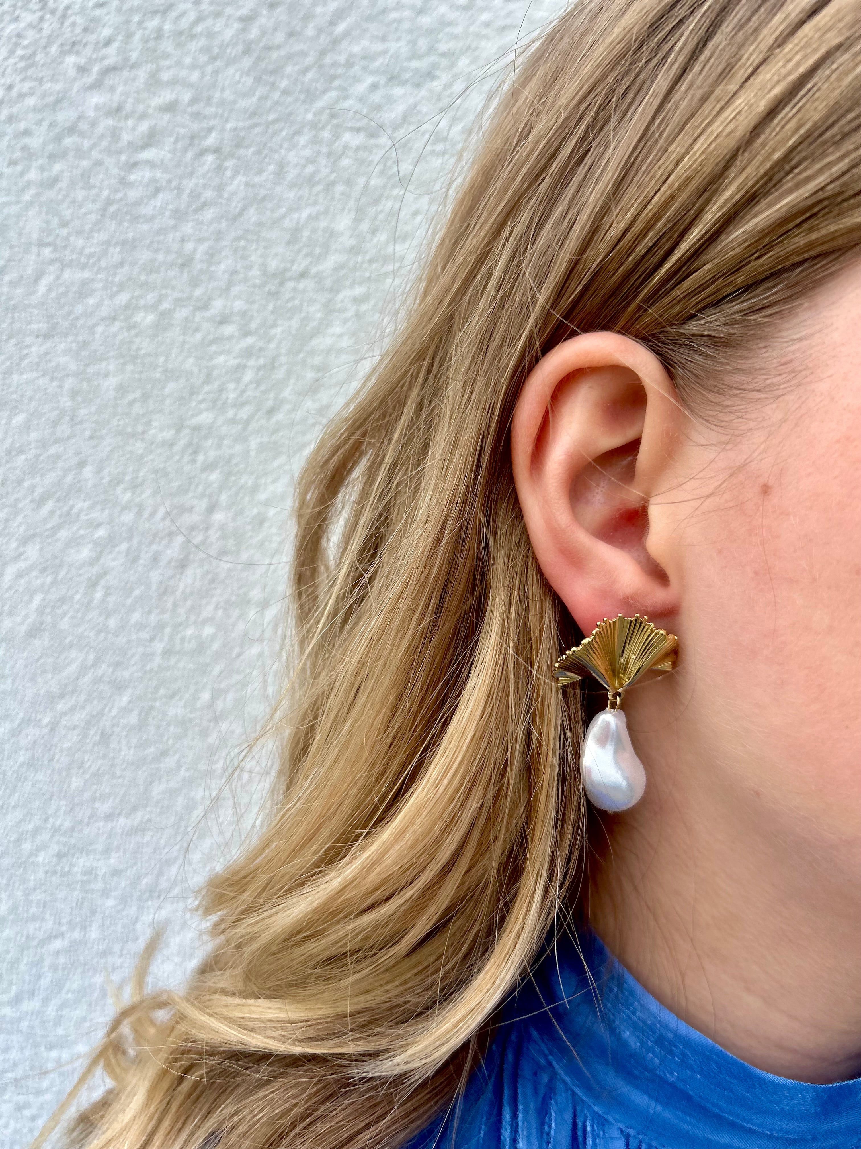 Oraya earrings
