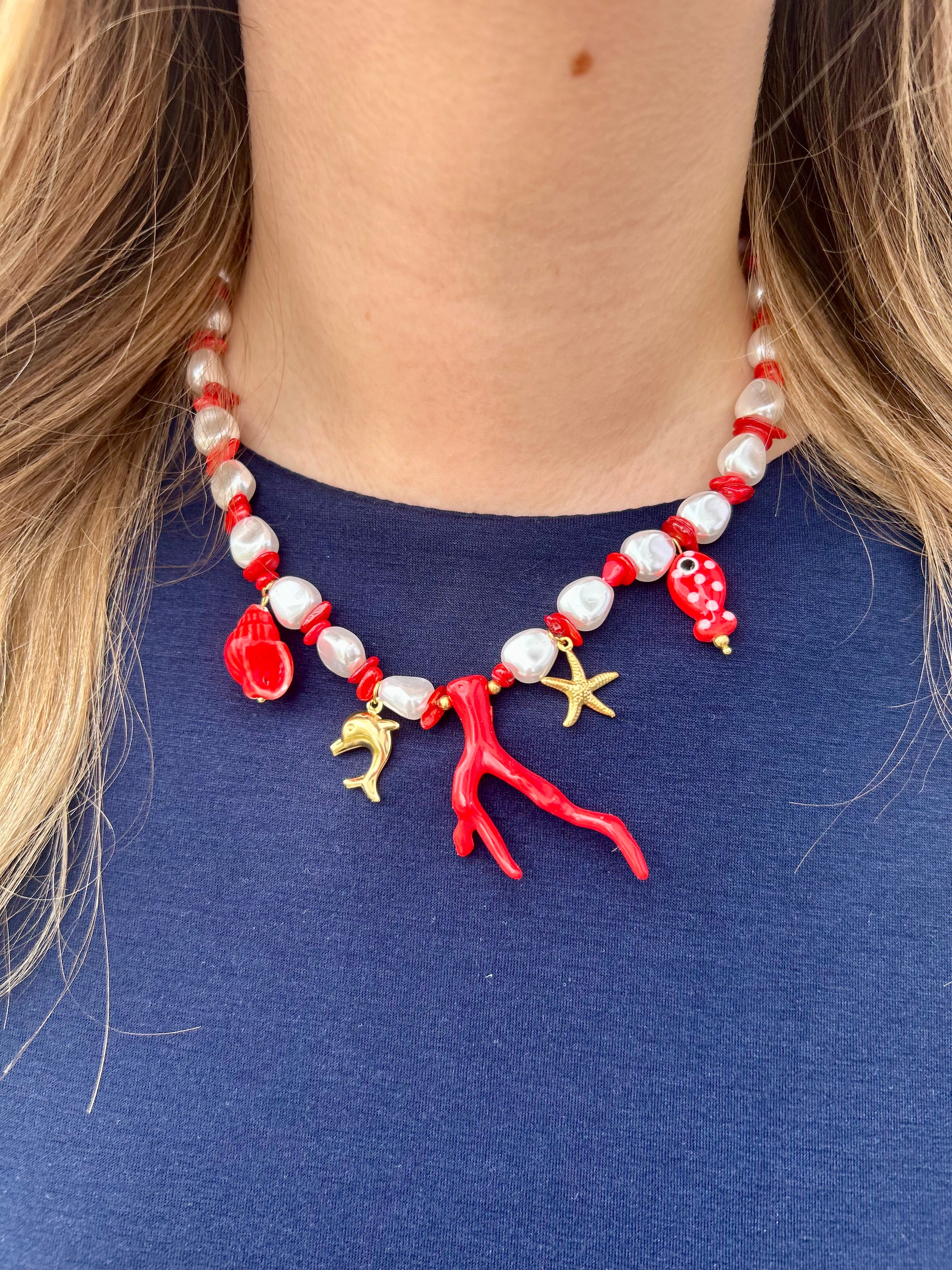 Coralie necklace