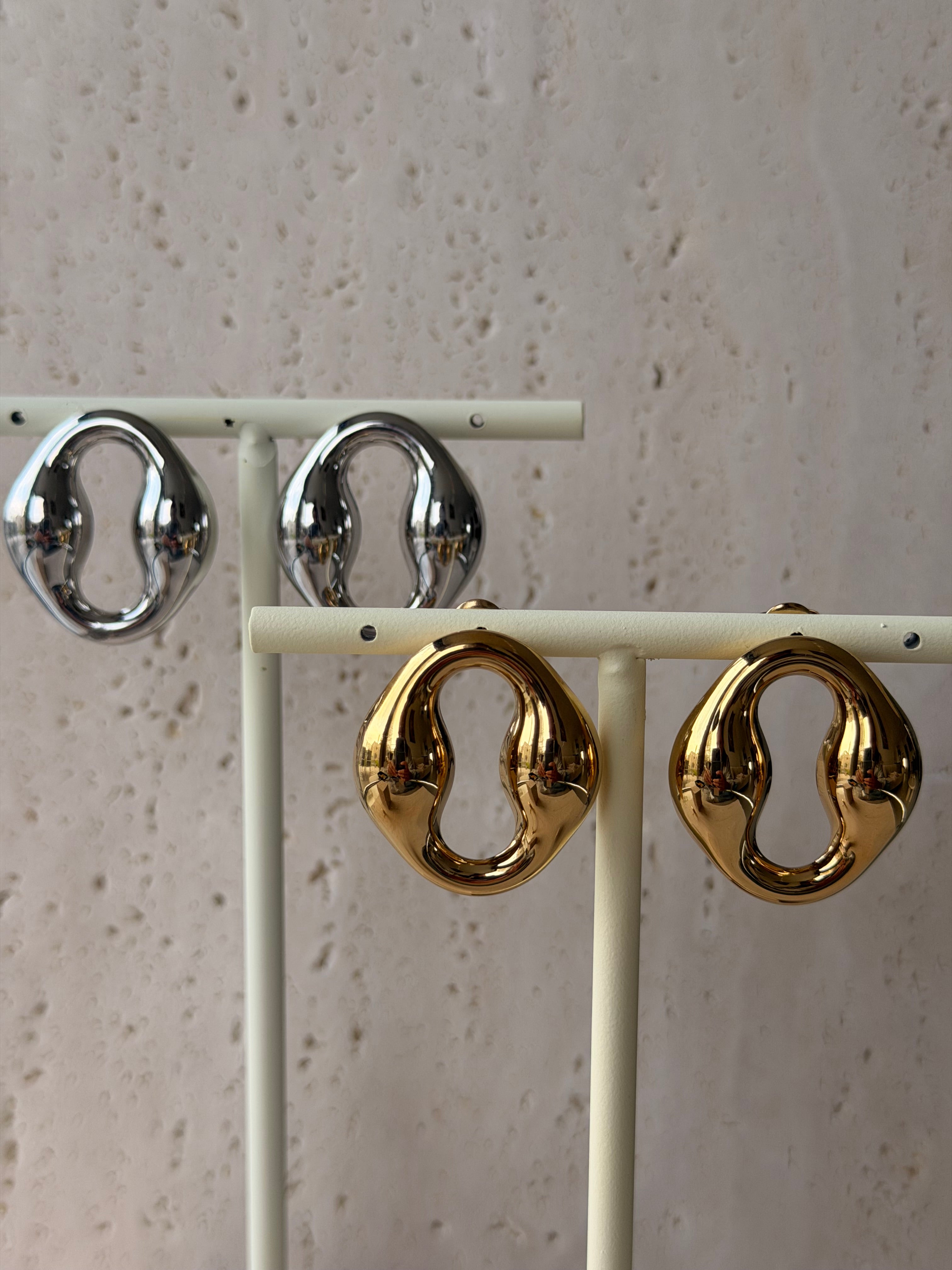 Lova earrings