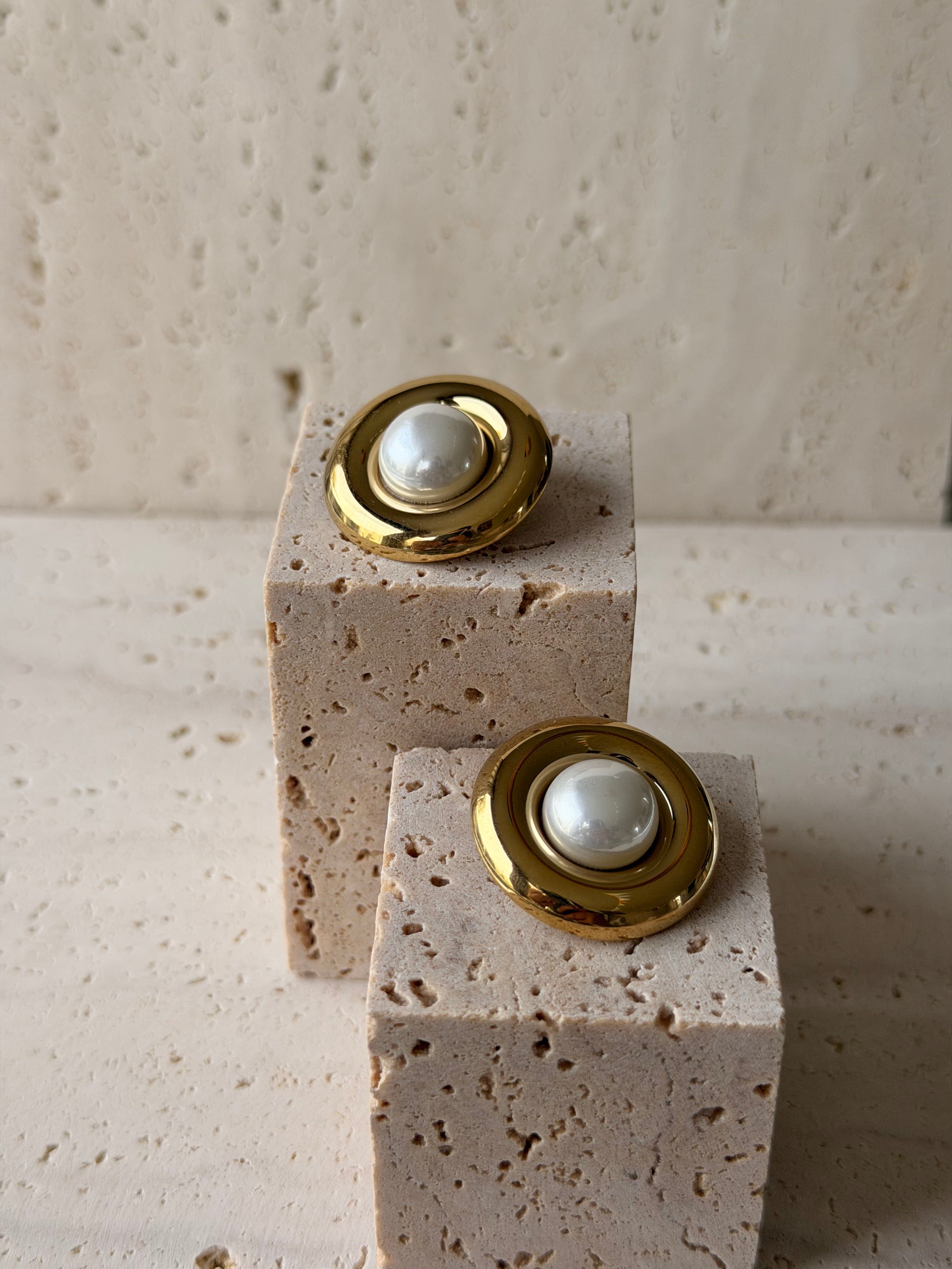 Big pearl earrings