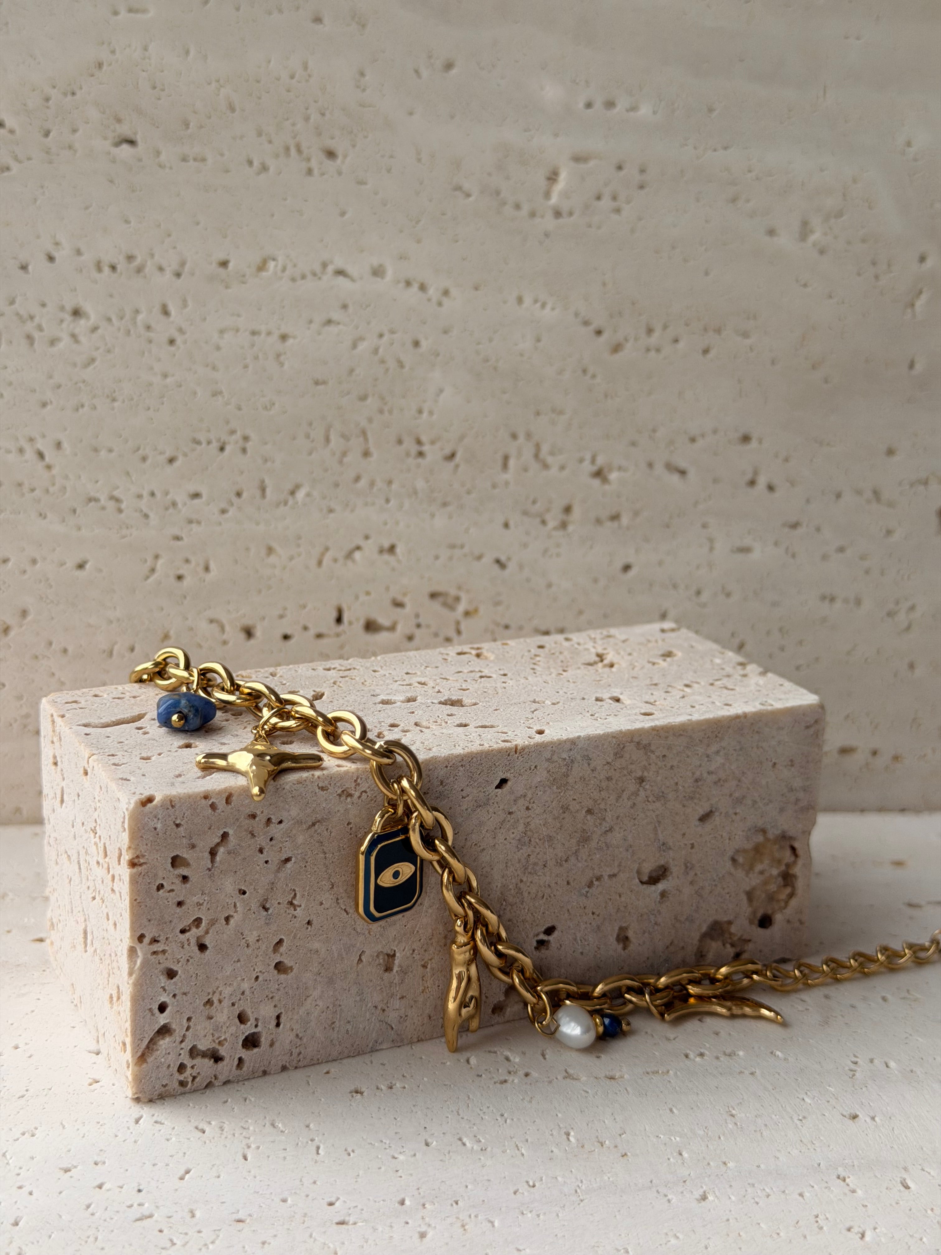 Charm moon bracelet